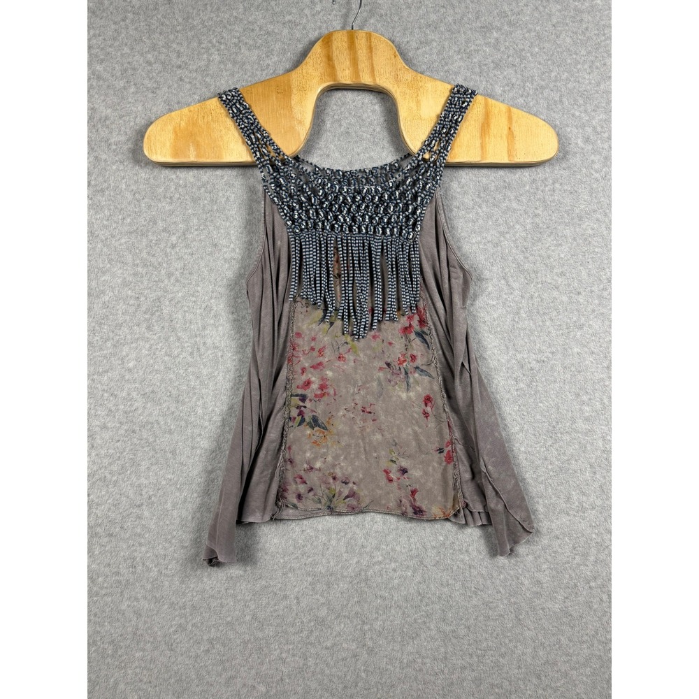 Gimmicks by BKE Tank Top Womens Large Grey Boho Floral Fringe Macrame